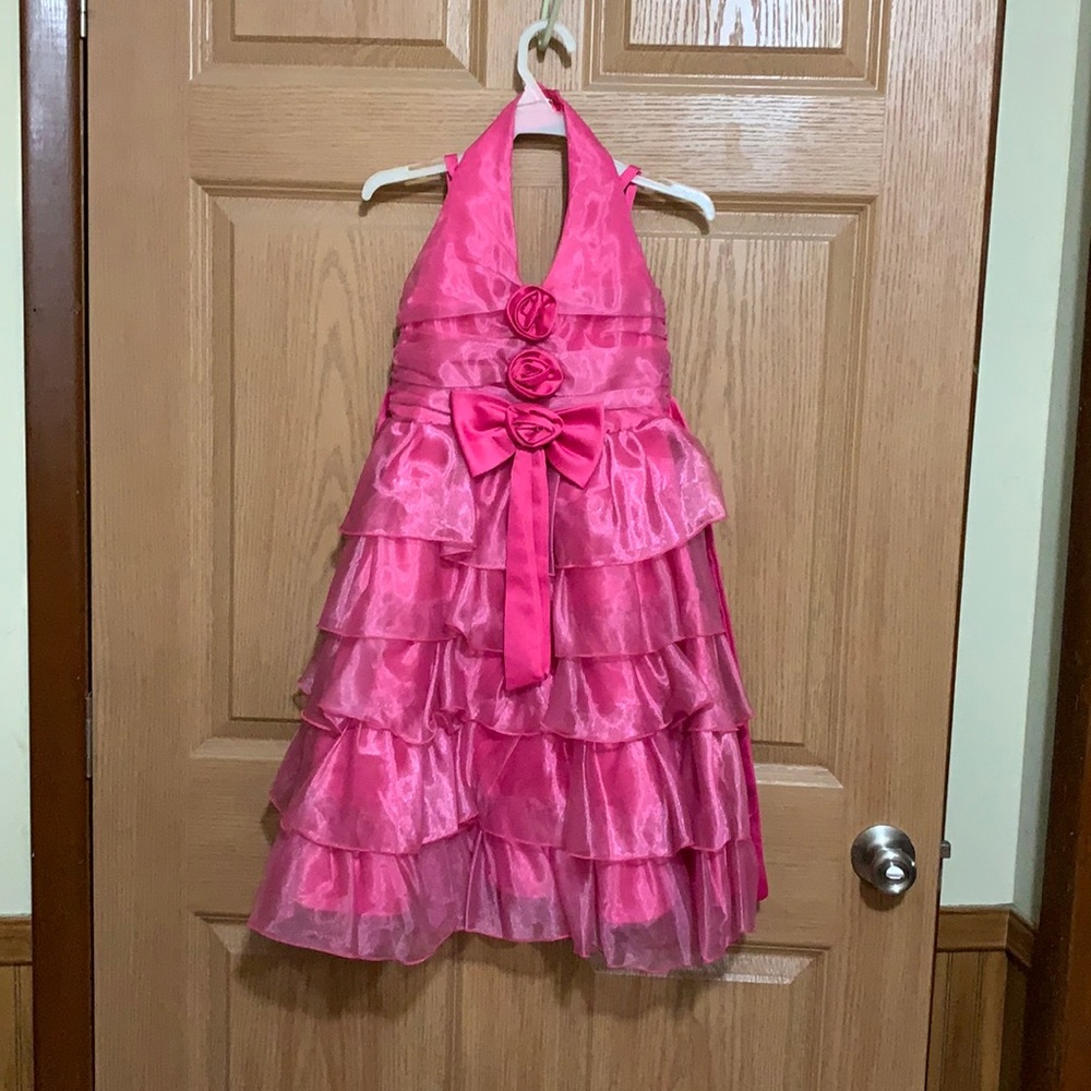 Girls size 6 flower girl/semi formal dress